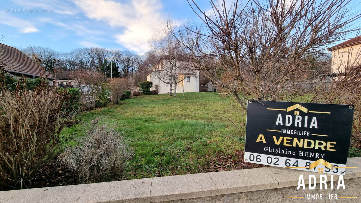 Maison à GUENANGE