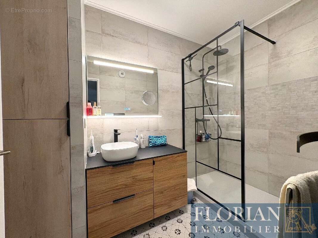 Appartement à BOURG-LA-REINE