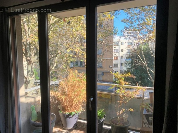 Appartement à PARIS-19E