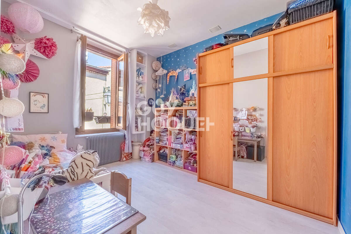 Maison à CLERMONT-FERRAND