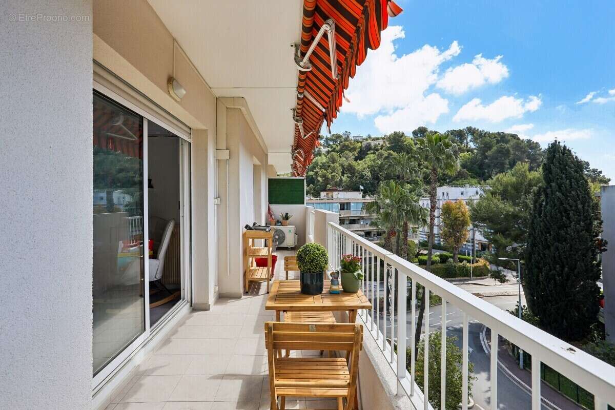 Appartement à CAGNES-SUR-MER