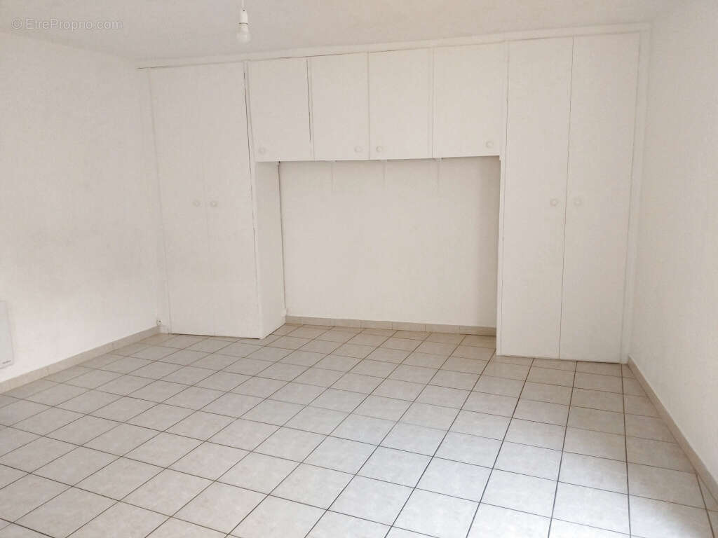 Appartement à HYERES