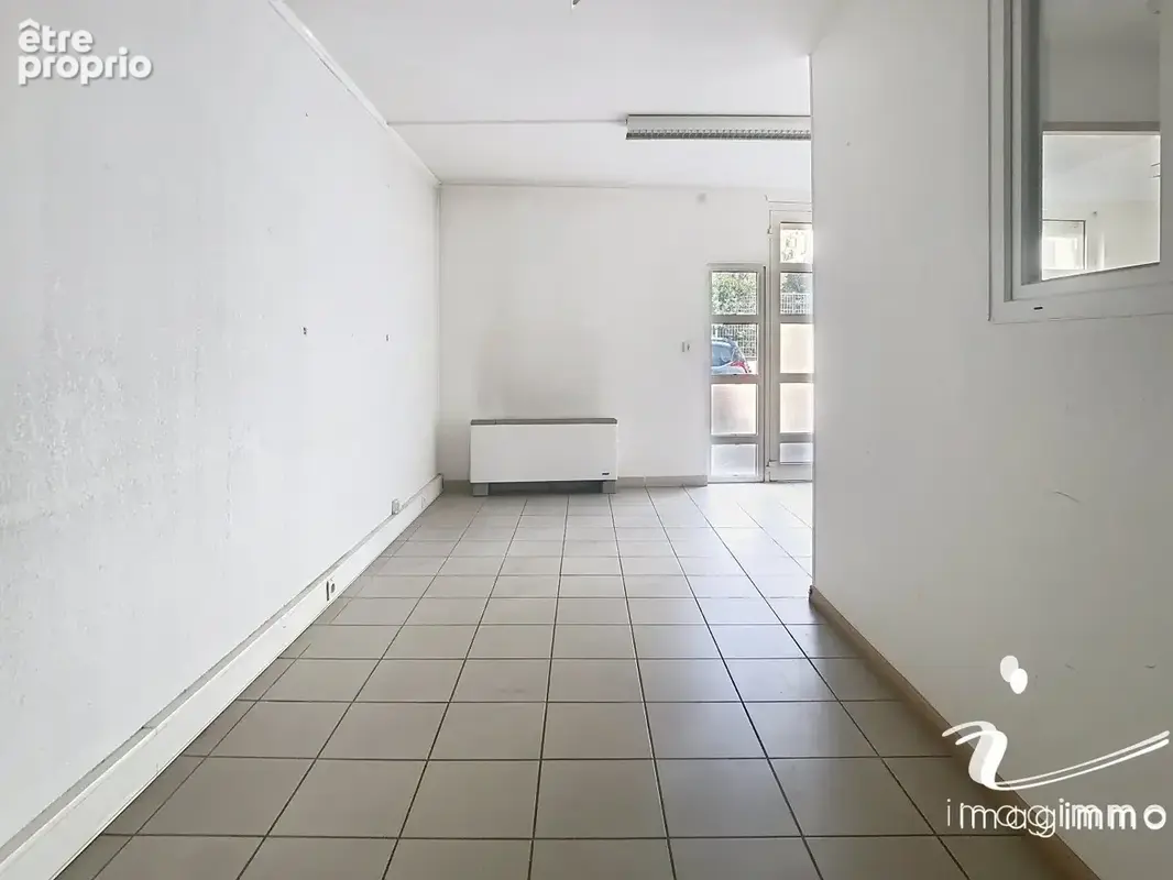 Emplacement rare ! Local commercial 210 m2 ? Quartier Gare Montpellier - photo 16