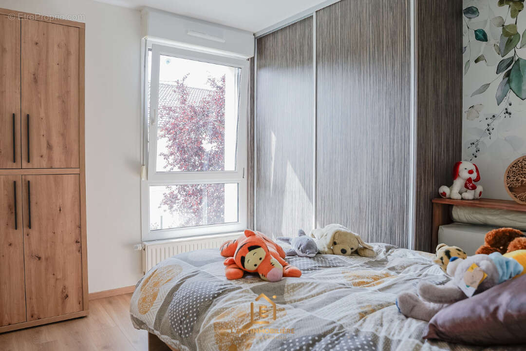Appartement 2 pieces - garage - balcon - parking privatif - photo 6