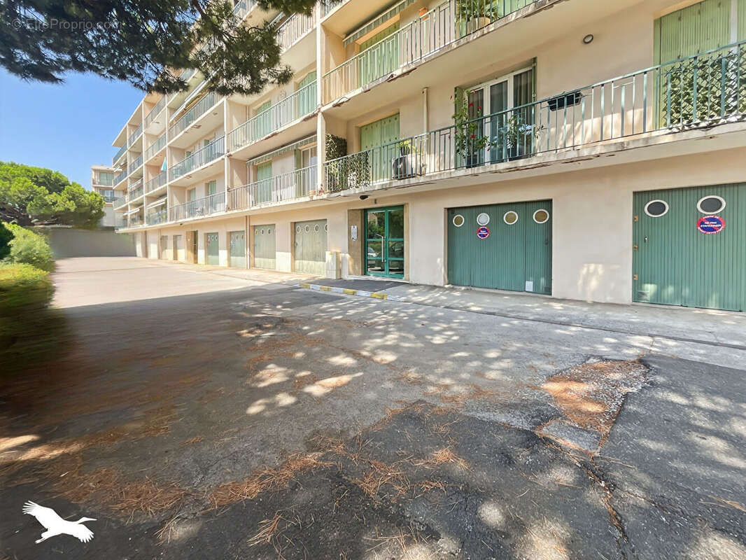 EXCLUSIVITÉ -T3 traversant Sud Nord de 59 m² avec 2 balcons (2ème étage) ? Bd Mireille Lauze - photo 11
