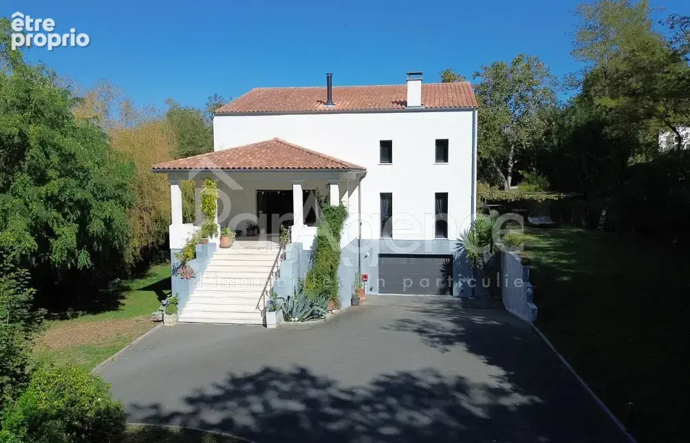 Maison d'architecte - 500 m plage de Nauzan - Beaux volumes - photo 1