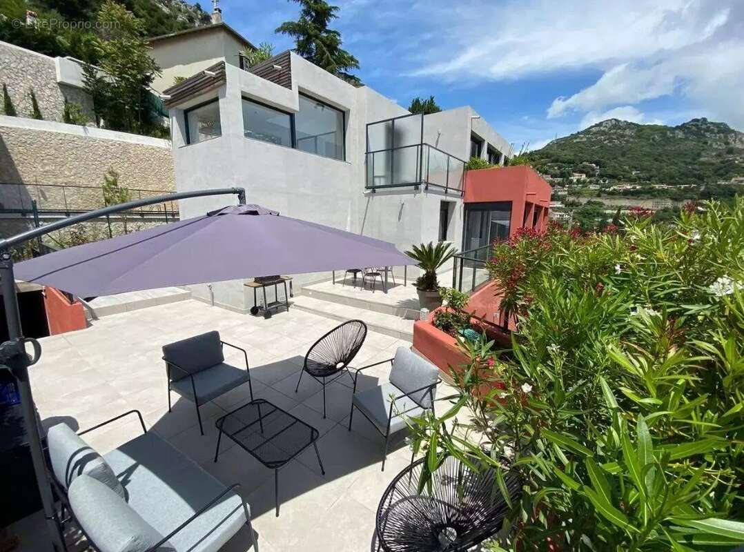 Maison à LA TURBIE