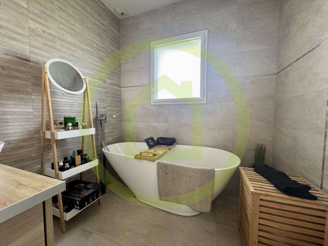 Maison à L'ILE-D'OLONNE