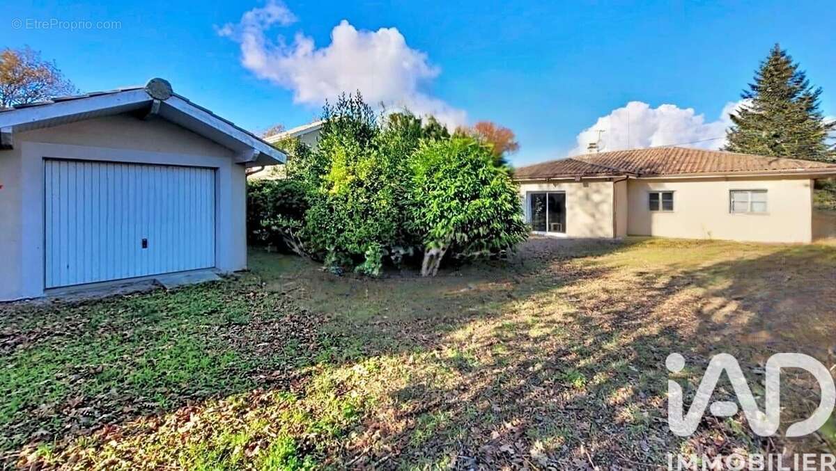 Photo 2 - Maison à VILLENAVE-D&#039;ORNON