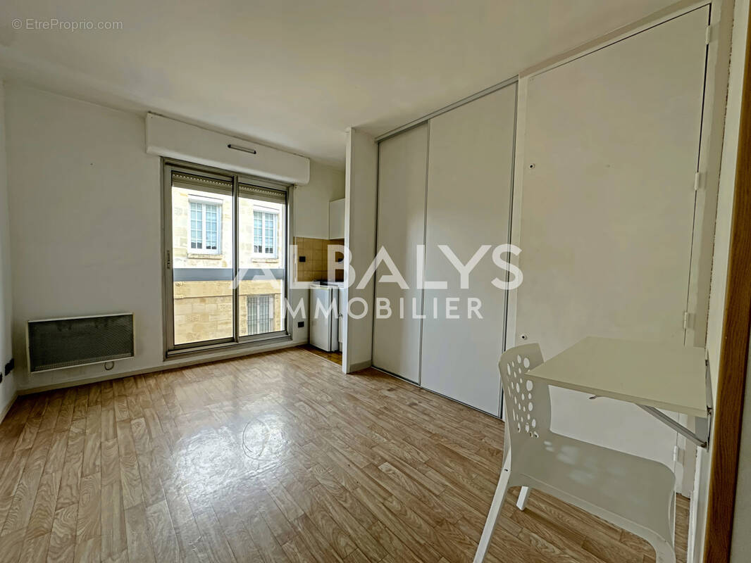 Appartement à BORDEAUX