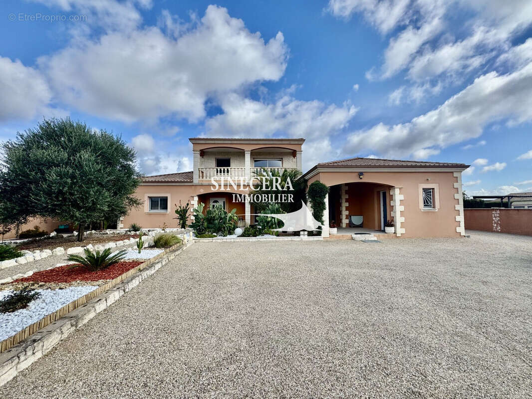 Maison à LAMONZIE-SAINT-MARTIN