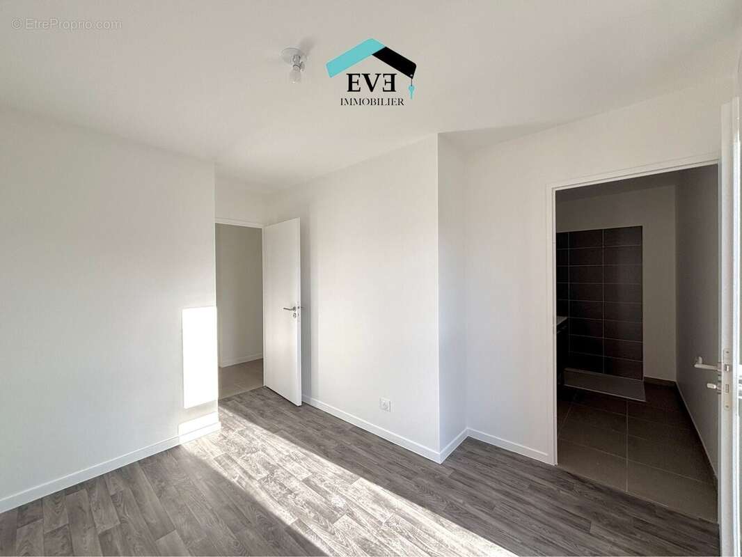 Appartement à PONT-DE-CHERUY