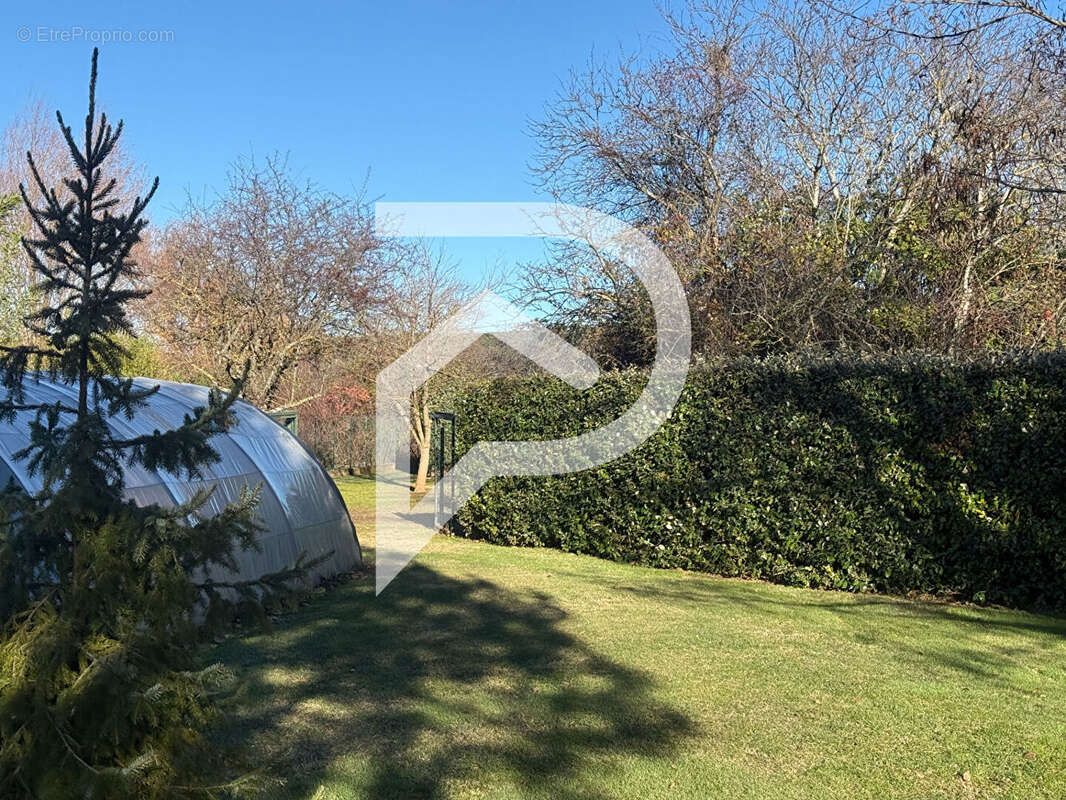 Maison à SAINT-JULIEN