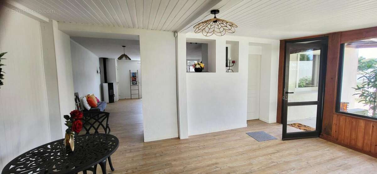 Maison à L&#039;HOUMEAU