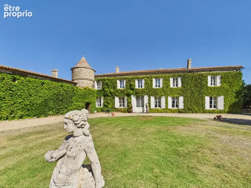 Maison à SAINT-EMILION
