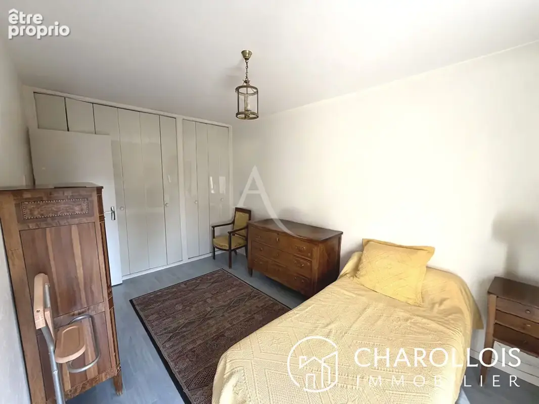 Appartement T5 - 107 m² - MÂCON - photo 11