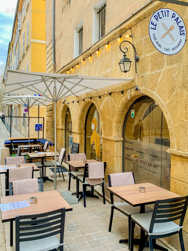 Commerce à AIX-EN-PROVENCE