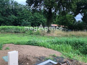 Terrain à LES MATHES