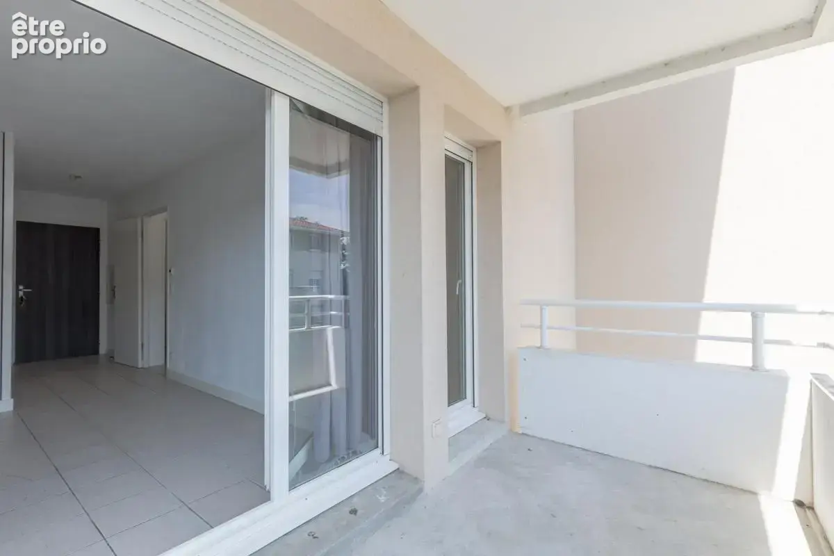 Appartement T2 de 41 m² avec piscine et parking - photo 9