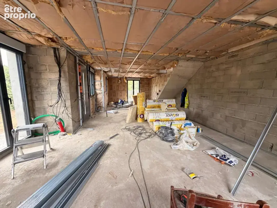 Maison avec jardin, 3 chambres et 2 stationnements NOGENT SUR OISE (60) - photo 18