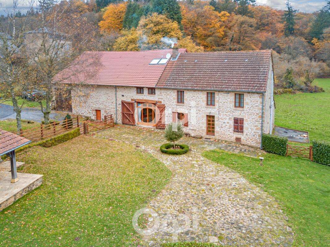 Maison à JABREILLES-LES-BORDES