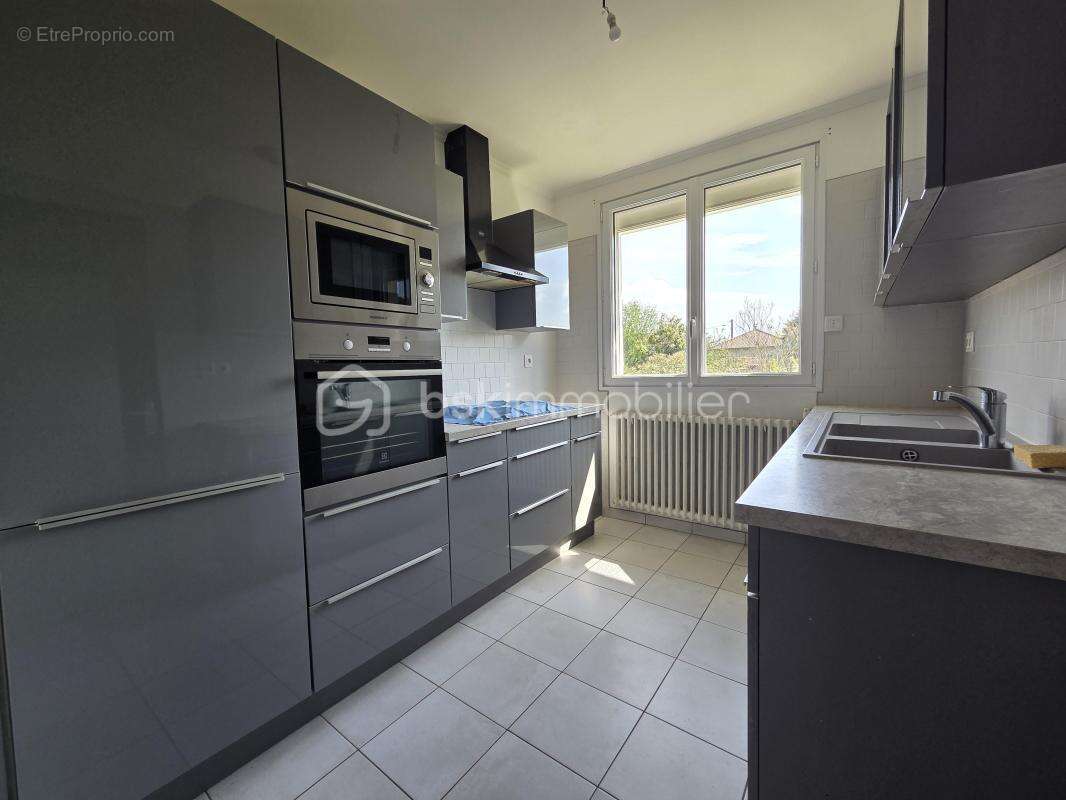 Maison à RUFFEC