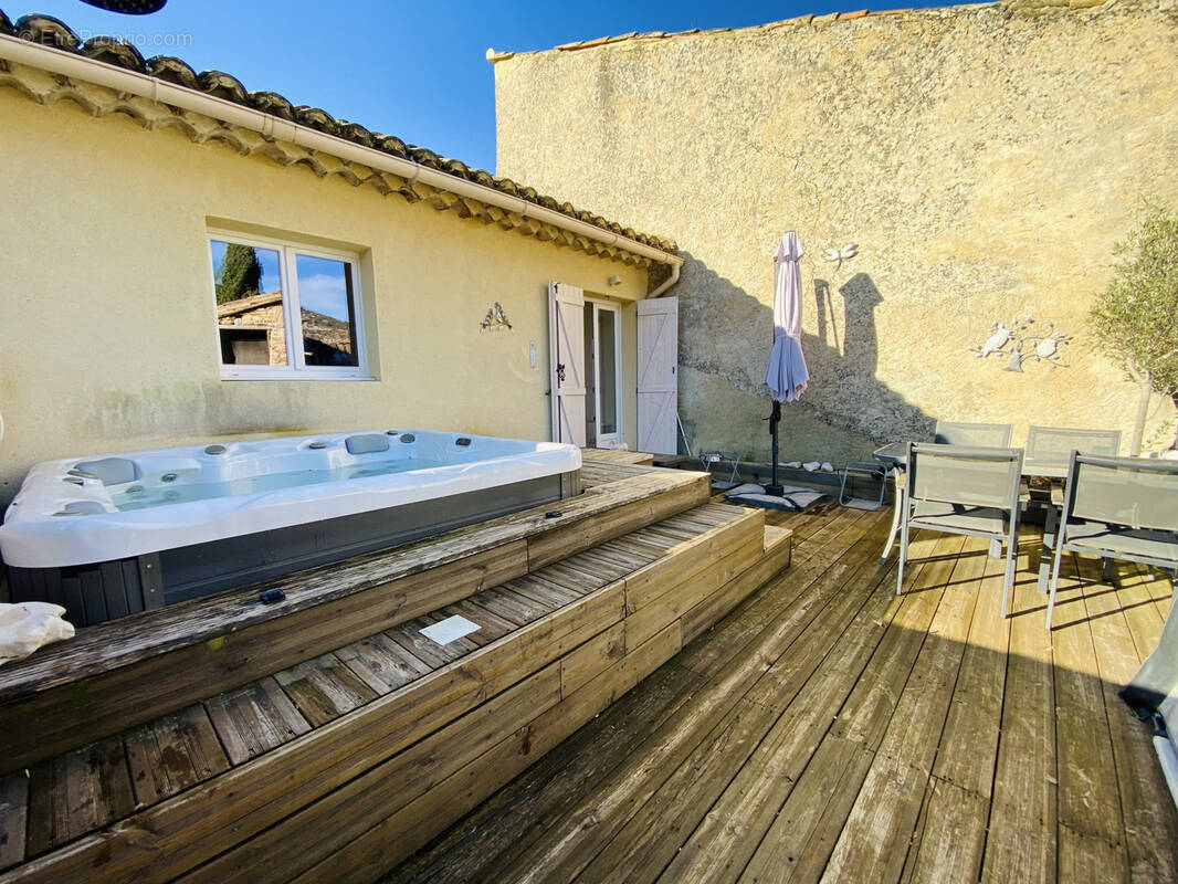Maison à MOLLANS-SUR-OUVEZE
