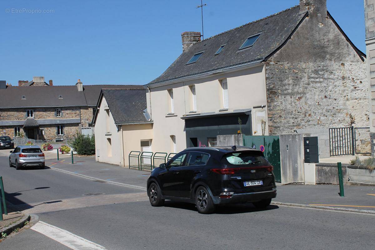 Appartement à DERVAL