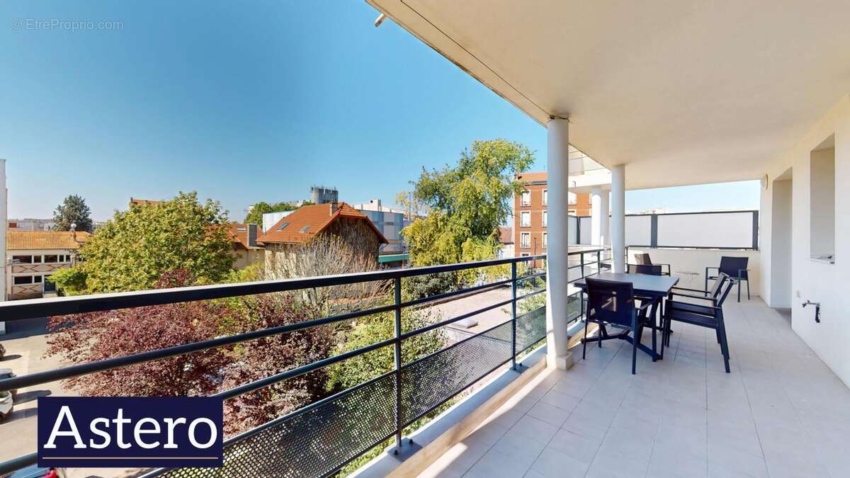 Appartement à MONTREUIL