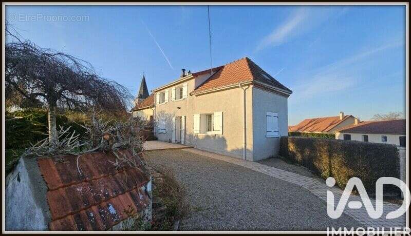 Photo 2 - Maison à VARENNES-SUR-ALLIER
