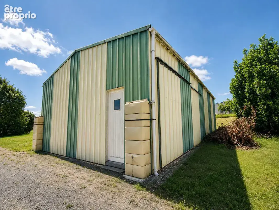 Le Foeil Grande maison, studio, atelier et terrain constructible - photo 14