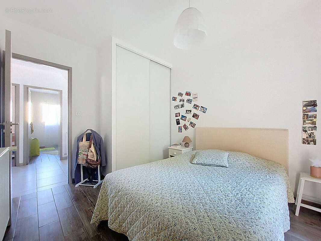 Maison à BLANQUEFORT