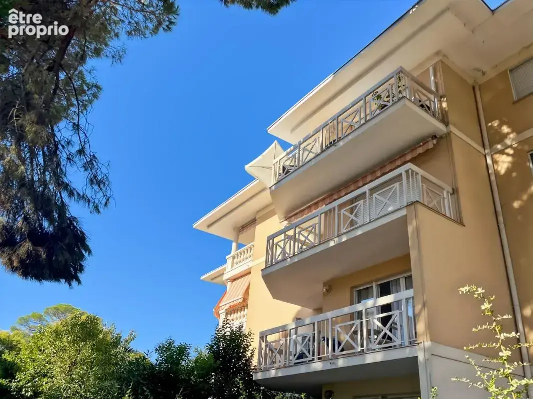 Appartement À Vendre - photo 2