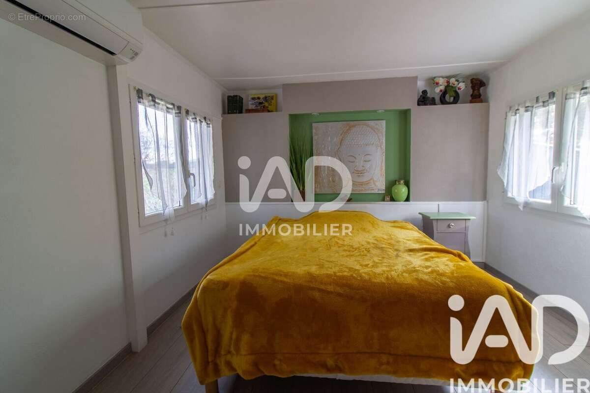 Photo 7 - Maison à ROQUEBRUNE-SUR-ARGENS