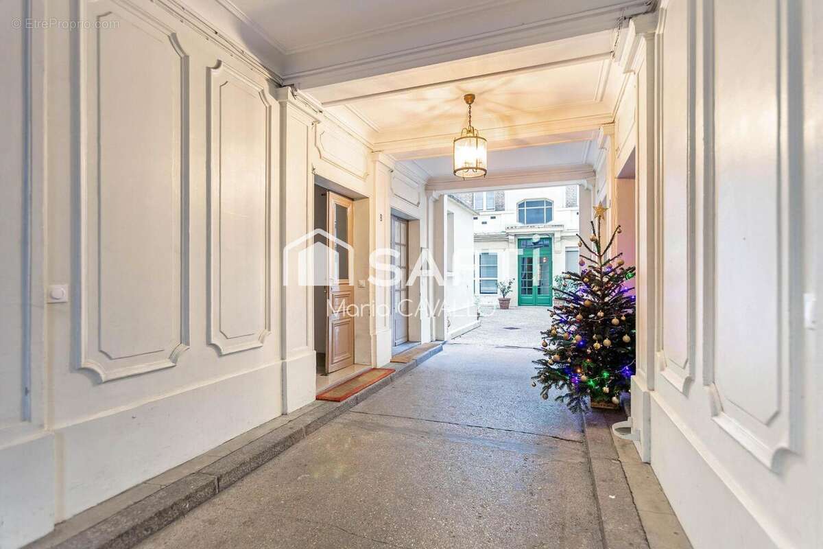 Photo 9 - Appartement à PARIS-16E