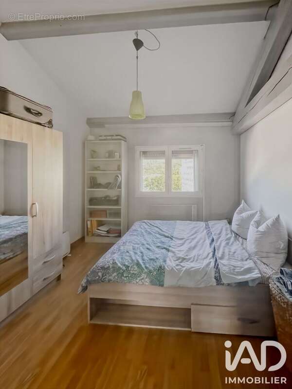 Appartement 121 m² à La Ricamarie  - photo 9