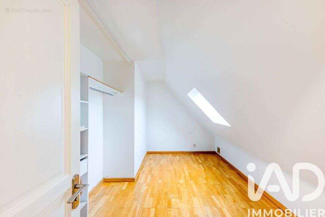 Photo 8 - Maison à OSNY