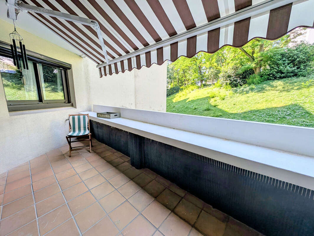 Appartement à ROSNY-SOUS-BOIS