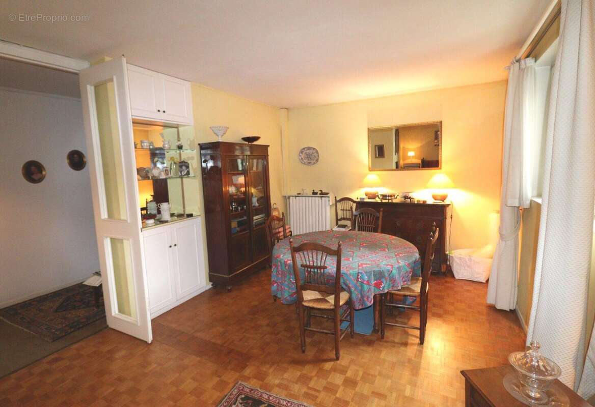 Appartement à LOUVECIENNES