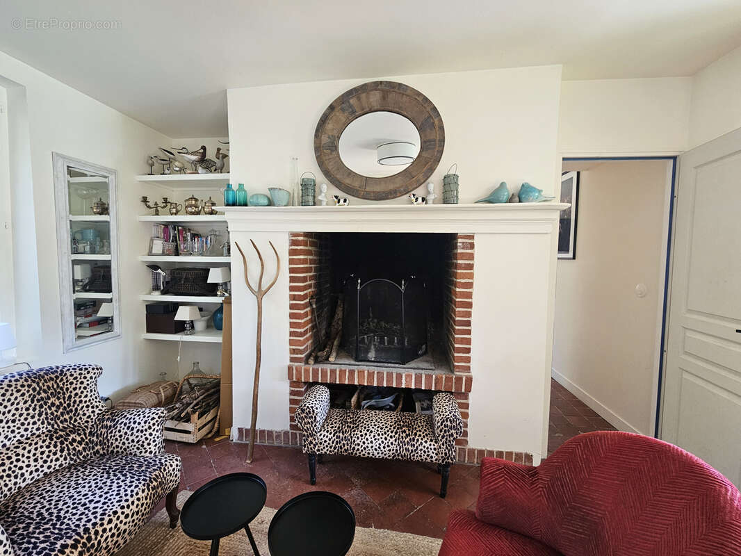 Maison à CORMEILLES