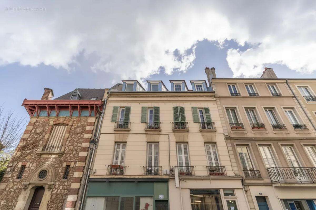 Charmant studio rénové au cœur de Saint-Germain - photo 2