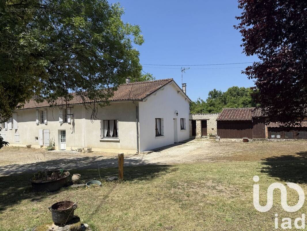 Photo 1 - Maison à MAUZE-SUR-LE-MIGNON