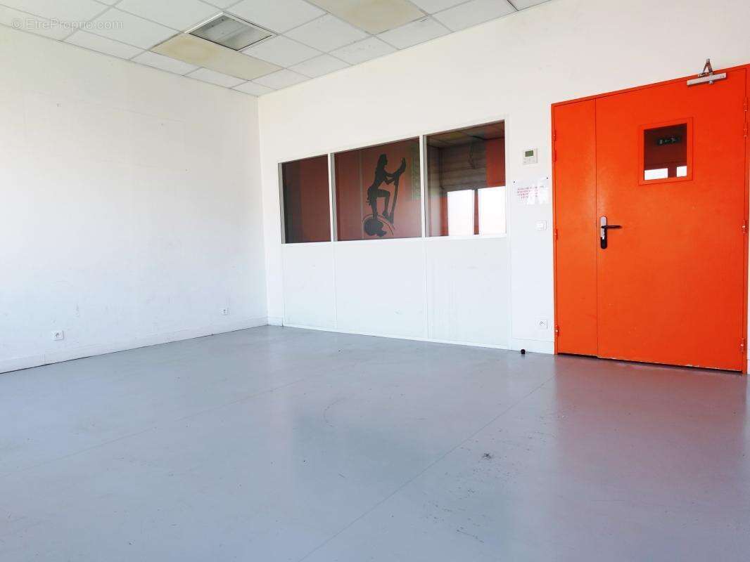 Divers immobilier d'entreprise - photo 13