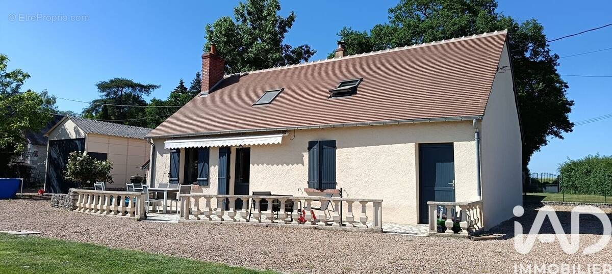 Photo 1 - Maison à PONTLEVOY