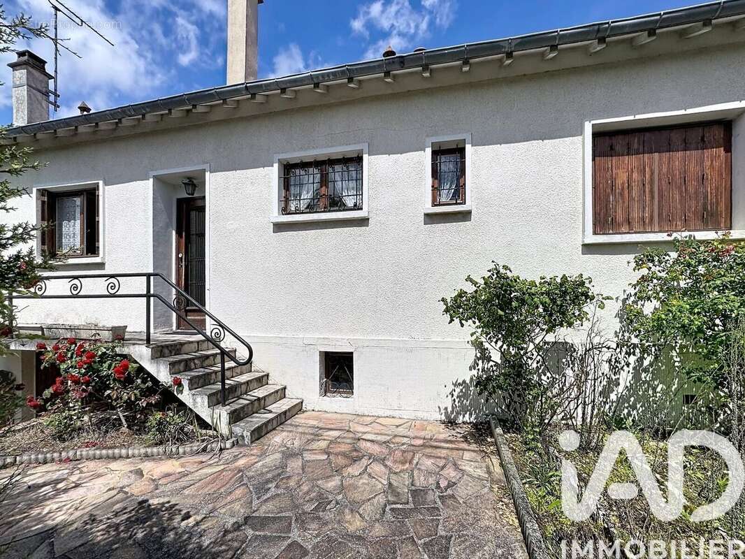 Photo 2 - Maison à SUCY-EN-BRIE