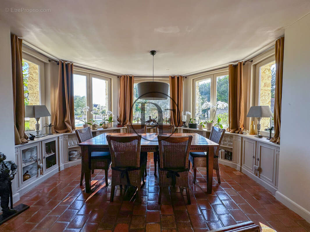 Maison à SOUPPES-SUR-LOING