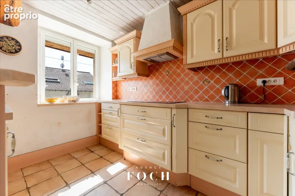 Maison 10 pièces 180 m² à vendre à Bicqueley (54200) - photo 6