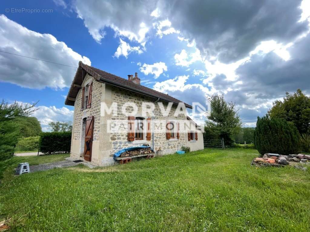 Maison à EPIRY