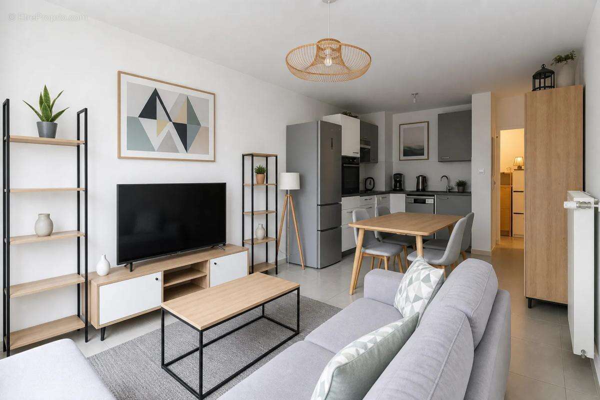 Spacieux T3 avec loggia à Pessac - photo 2
