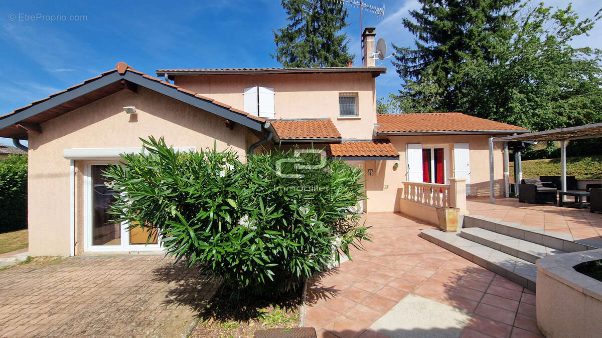 Maison à SAINT-ROMAIN-AU-MONT-D'OR